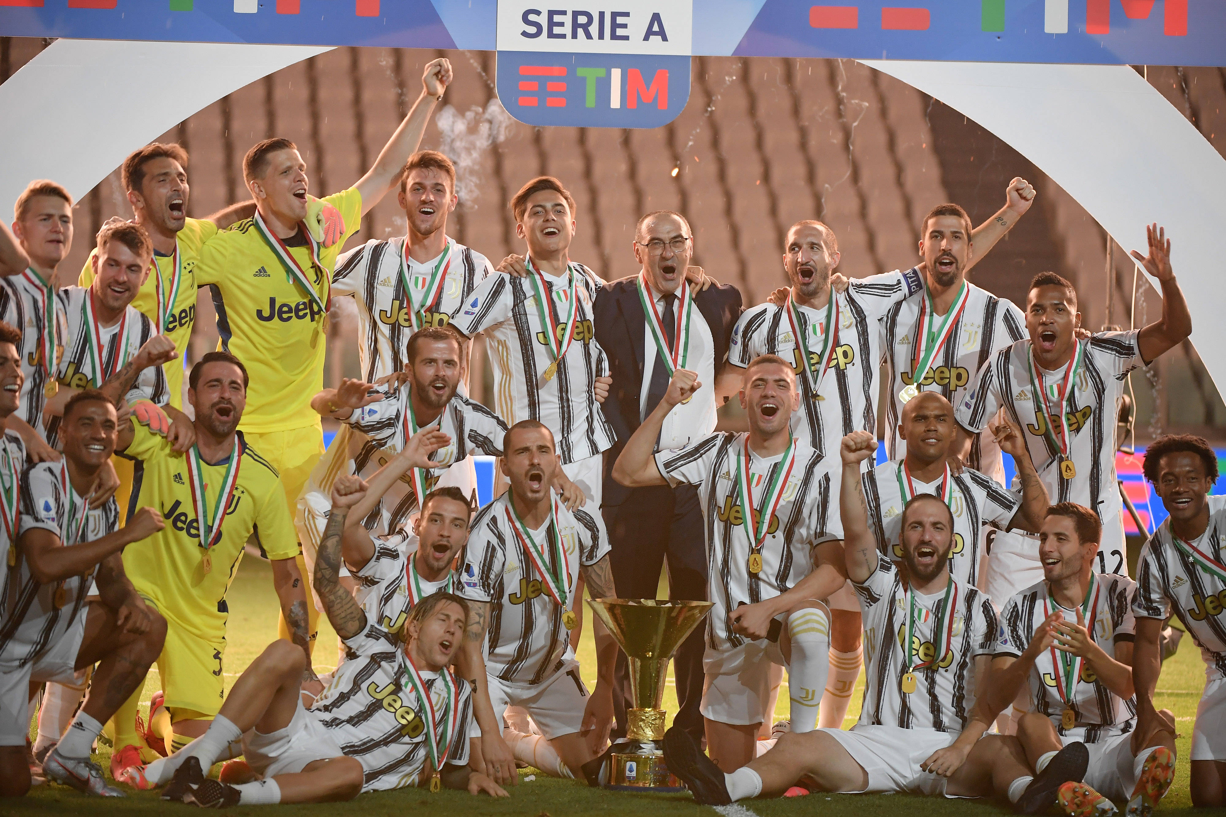 很多球队都 很多球队都