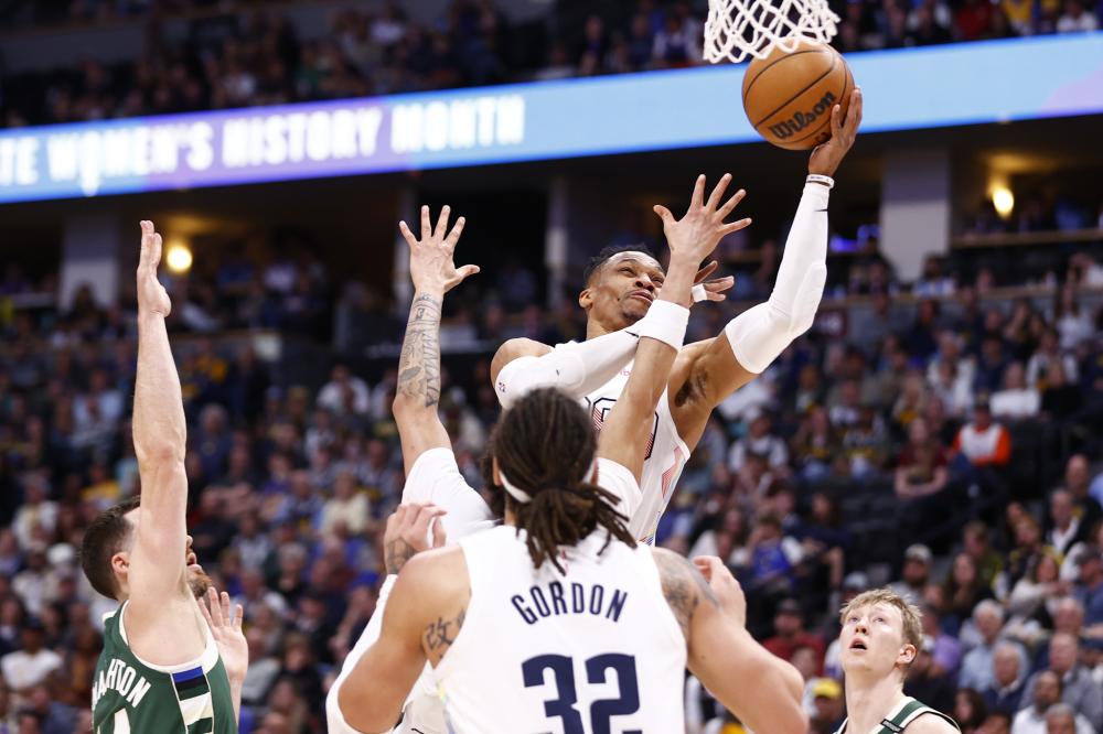 他在之前效 他在之前效